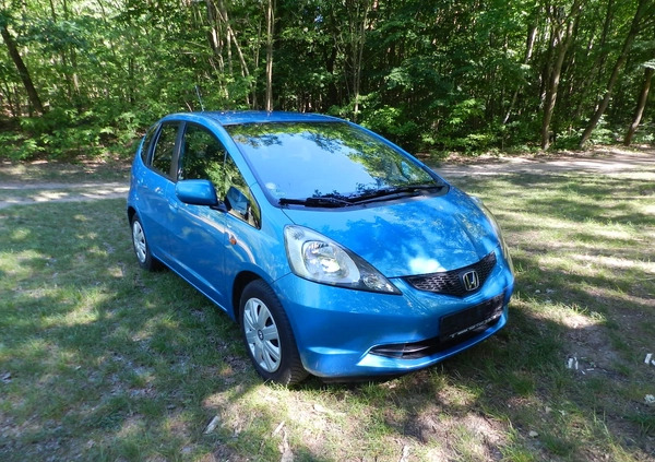 Honda Jazz cena 20000 przebieg: 170000, rok produkcji 2010 z Kargowa małe 154